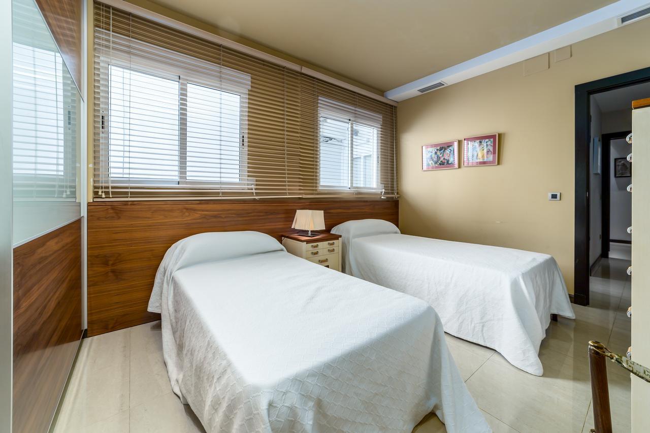 Travel Habitat Atico Ciutat Vella. Apartment Valencia Exterior foto
